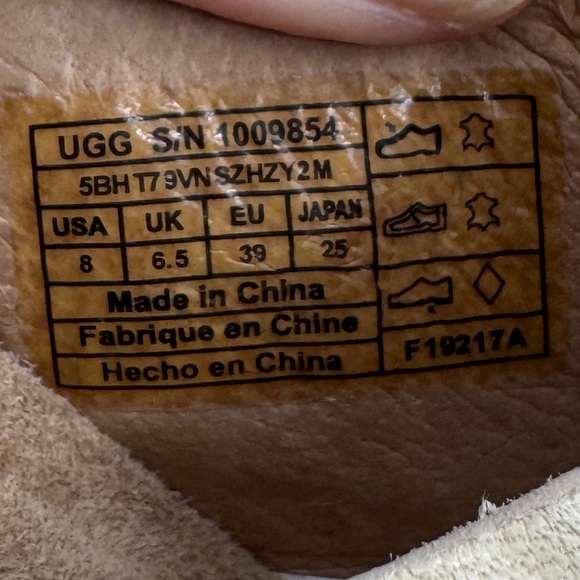 NWOB UGG Women's Lyra Wedge Sandal Size 8 - Picture 14 of 14